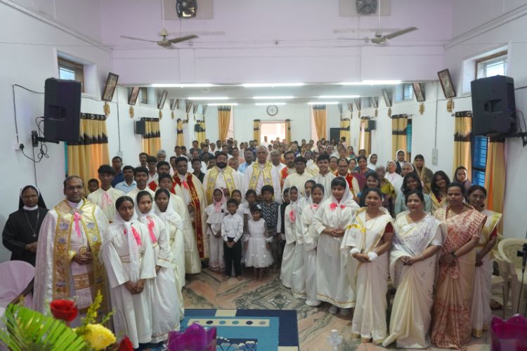 Pastoral Visit to St. Francis Xavier's Church, Rewa